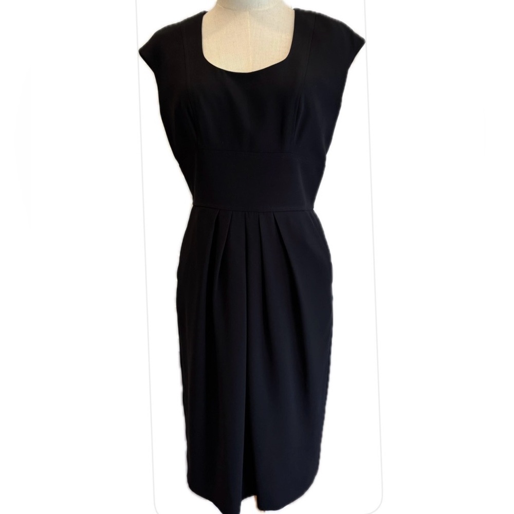 Talbots Petites  NWOT Classic Black Sleeveless Pleated Front Skirt Black Dress 6